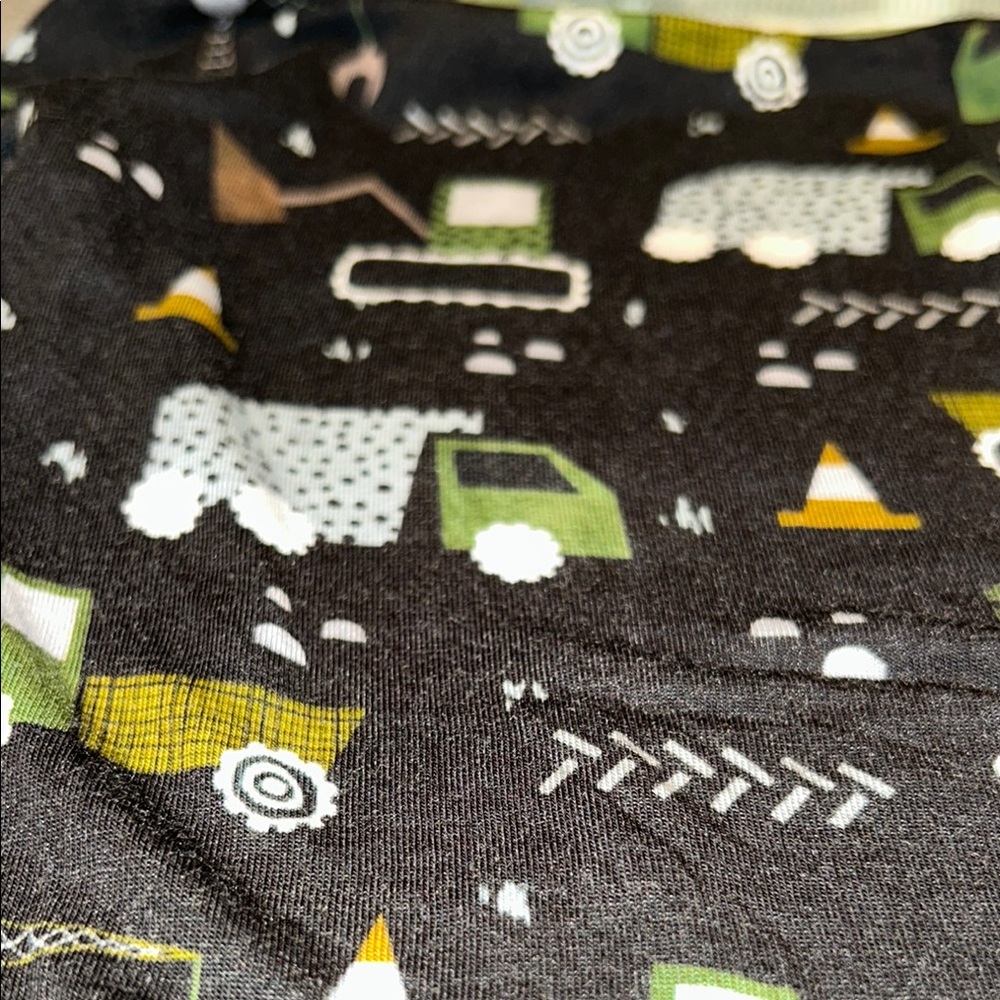 Little Sleepies Green and Black Pajama Sets with Whimsical UFO Print - Picture 3 of 3
